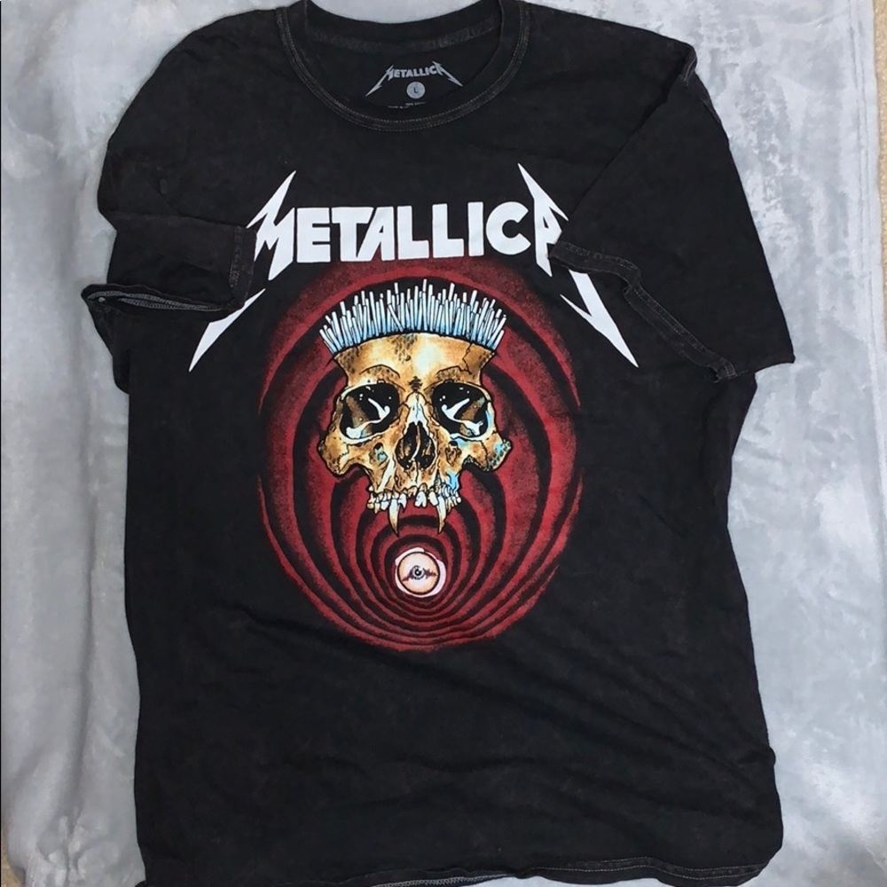 Short sleeve tee, rust black color
